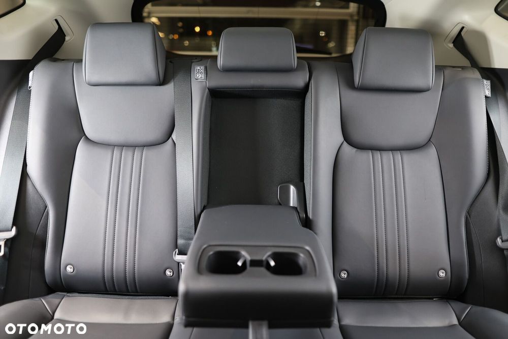 Lexus NX 350h Business AWD - 19