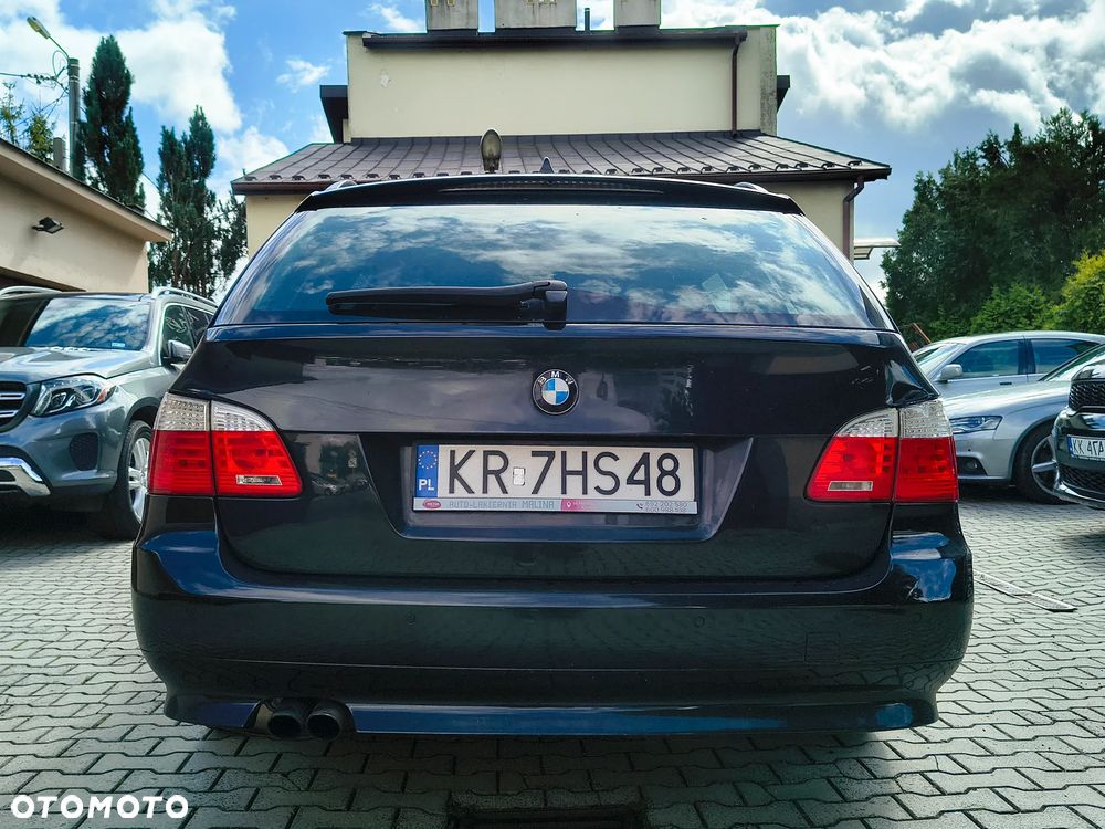 BMW Seria 5 530d xDrive Touring Edition Lifestyle - 6