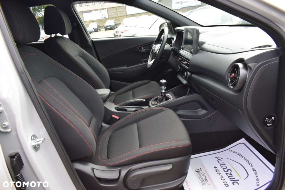 Hyundai Kona - 27