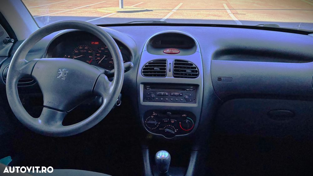 Peugeot 206 - 4