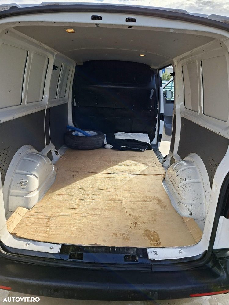 Volkswagen Transporter T5 - 10
