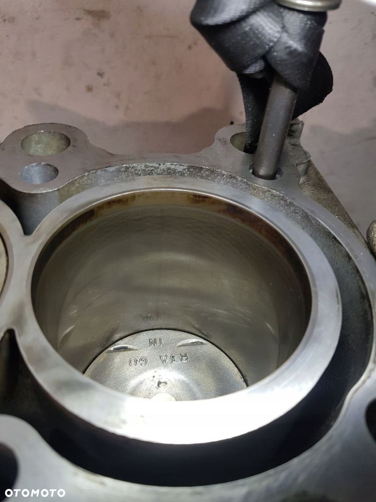 dół silnika honda civic ix acord 1.8b r18z4 - 11