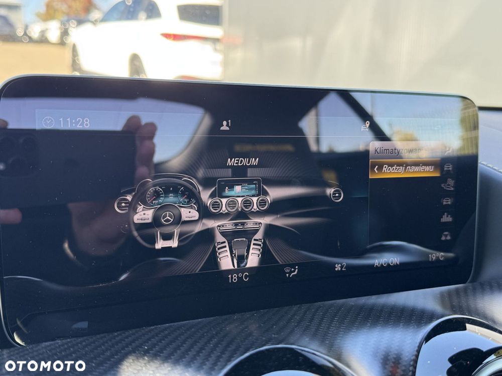 Mercedes-Benz AMG GT - 35