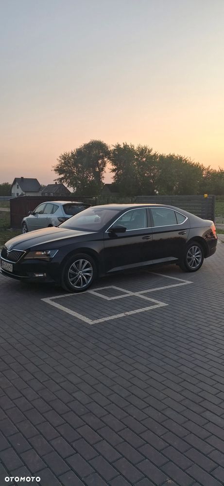 Skoda Superb 1.8 TSI Ambition DSG - 4