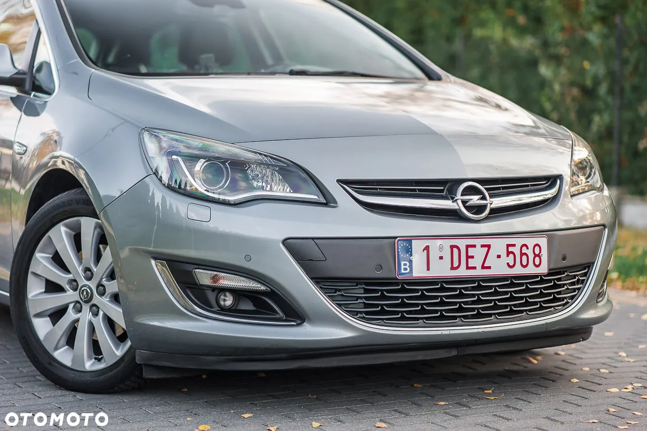 Opel Astra - 33