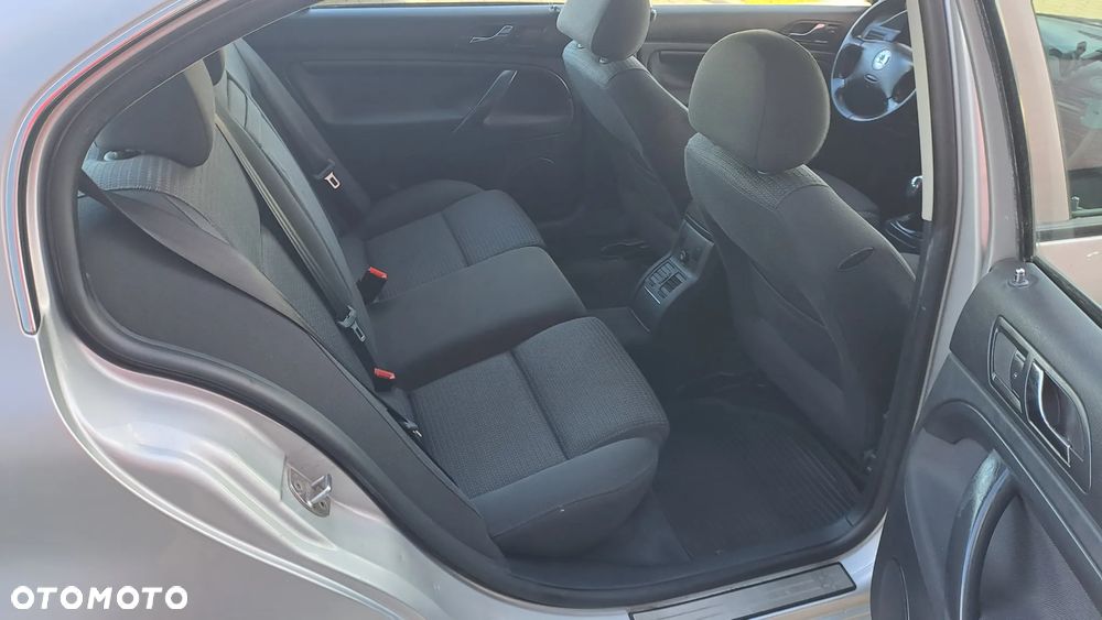Skoda Superb 1.9 TDI Elegance - 5
