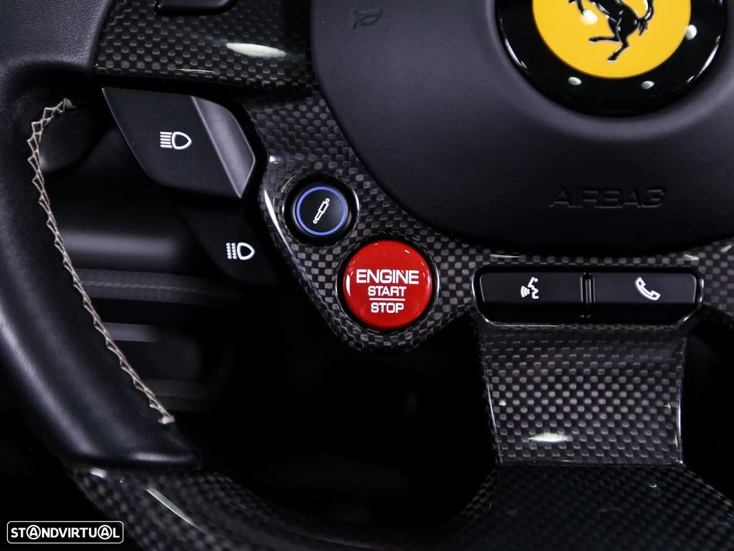 Ferrari F8 Tributo Spider - 26