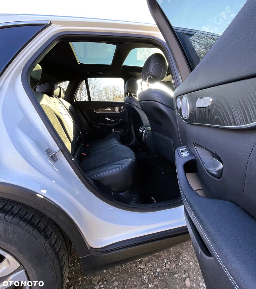 Mercedes-Benz GLC - 18