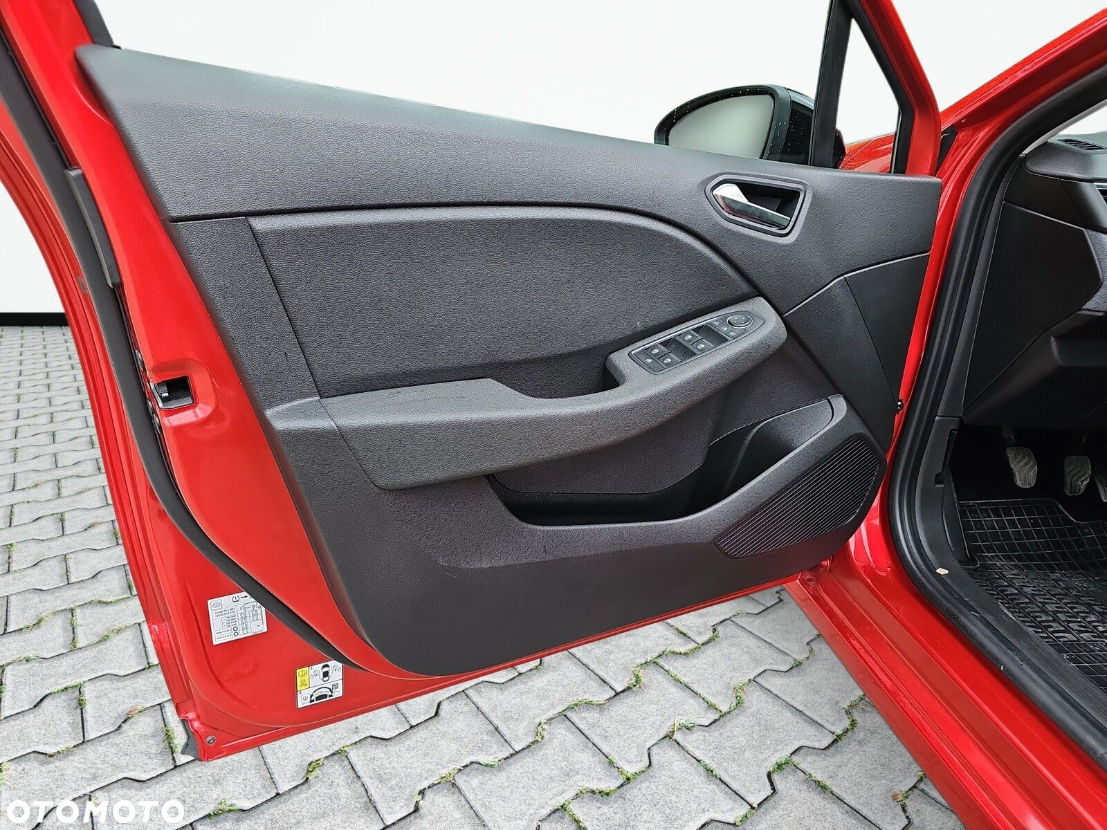 Renault Clio - 16