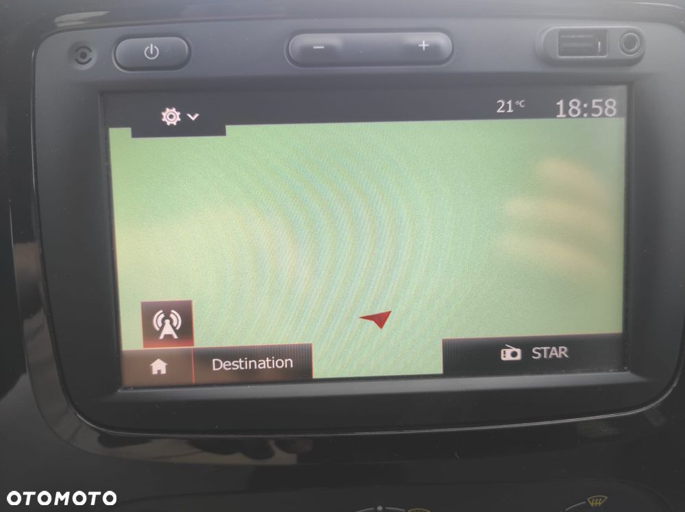 Renault Captur dCi 90 EDC Dynamique - 12
