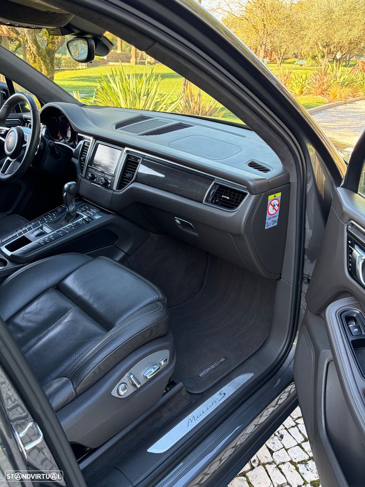 Porsche Macan S - 11