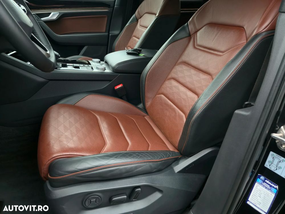 Volkswagen Touareg 3.0 V6 e-Hybrid 4Motion Aut. Atmosphere - 15