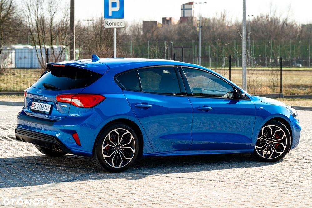 Ford Focus 1.0 EcoBoost Start-Stopp-System ST-LINE - 14