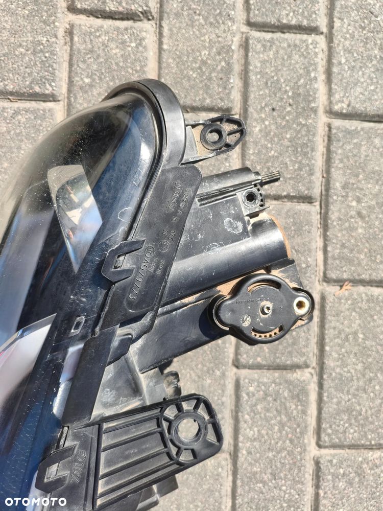 Lampy przednie VW Amarok europa - 4