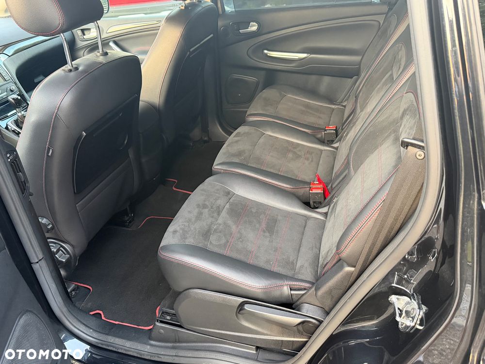 Ford S-Max 2.0 TDCi DPF Titanium - 12