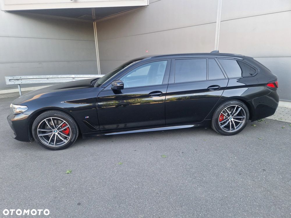 BMW Seria 5 520d xDrive M Sport sport - 10