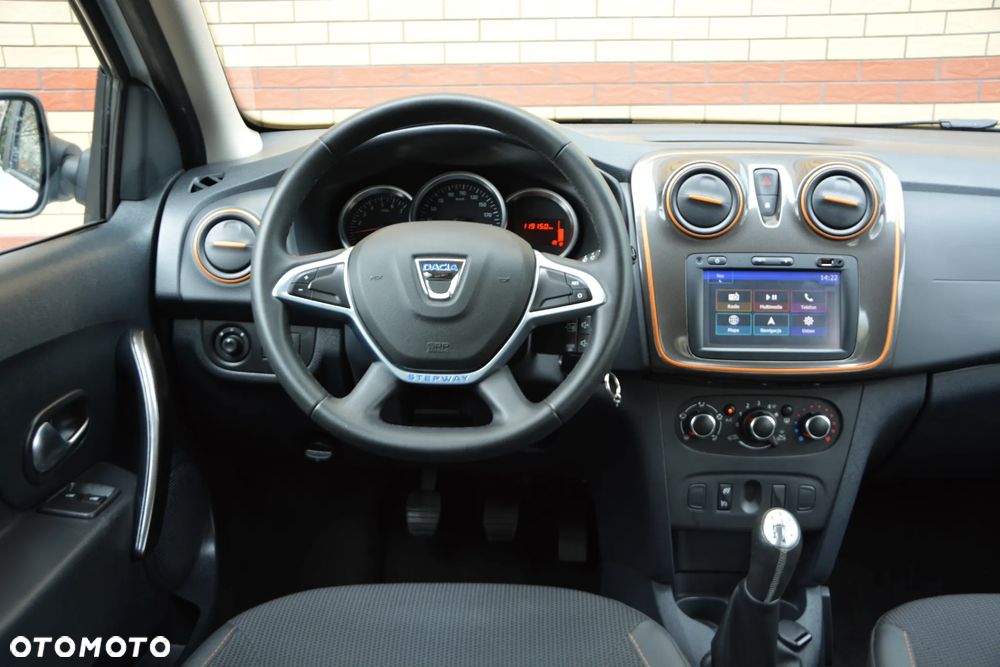 Dacia Sandero Stepway 0.9 TCe Laureate S&S - 14