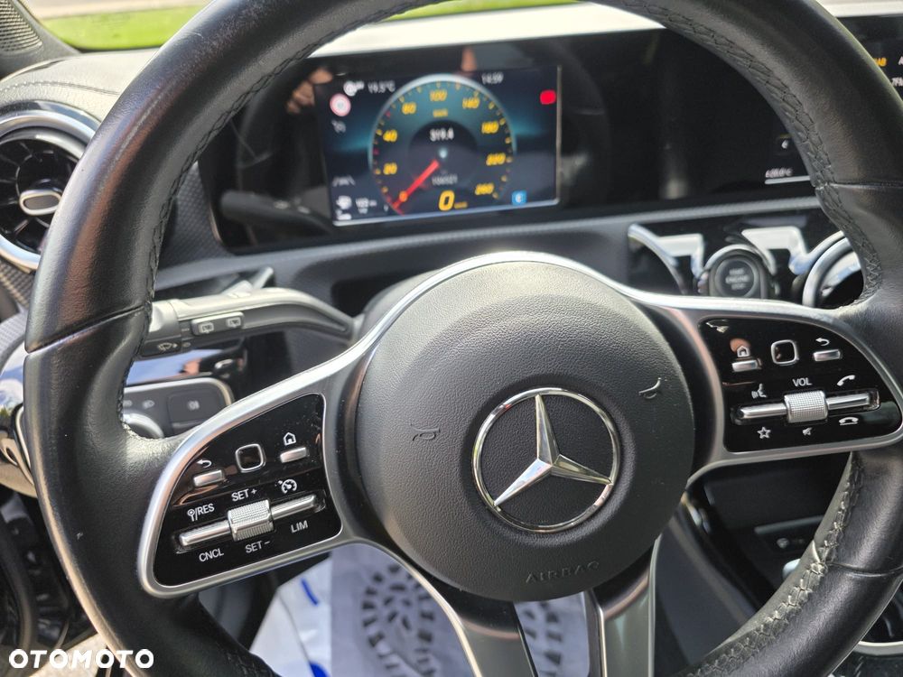 Mercedes-Benz CLA 180 Edition 2021 - 12
