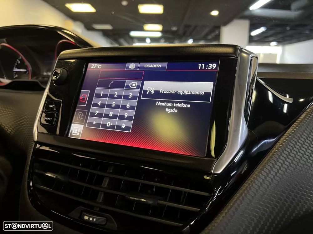Peugeot 2008 1.2 PureTech GT Line - 38