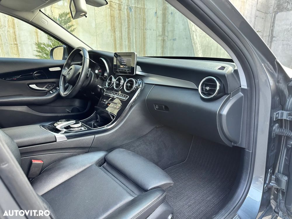 Mercedes-Benz C 220 d 9G-TRONIC - 10
