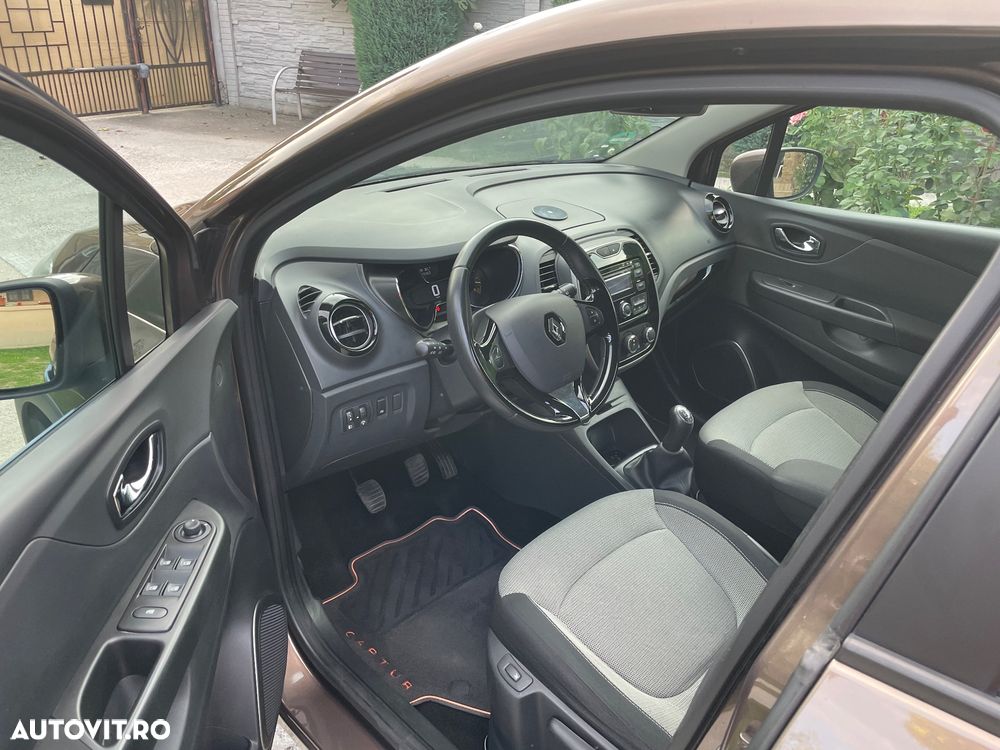 Renault Captur - 25