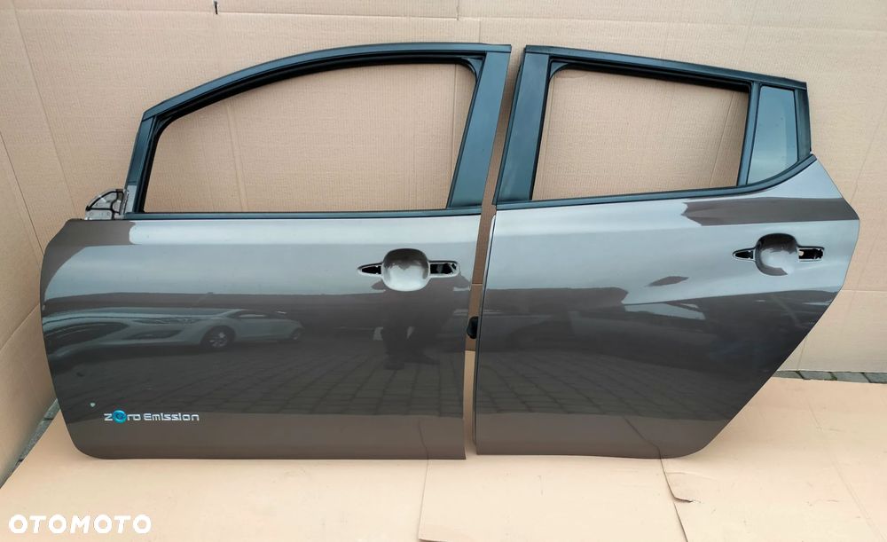NISSAN LEAF II ZE1 2019 DRZWI LEWE PRZÓD TYŁ CAN G - 1
