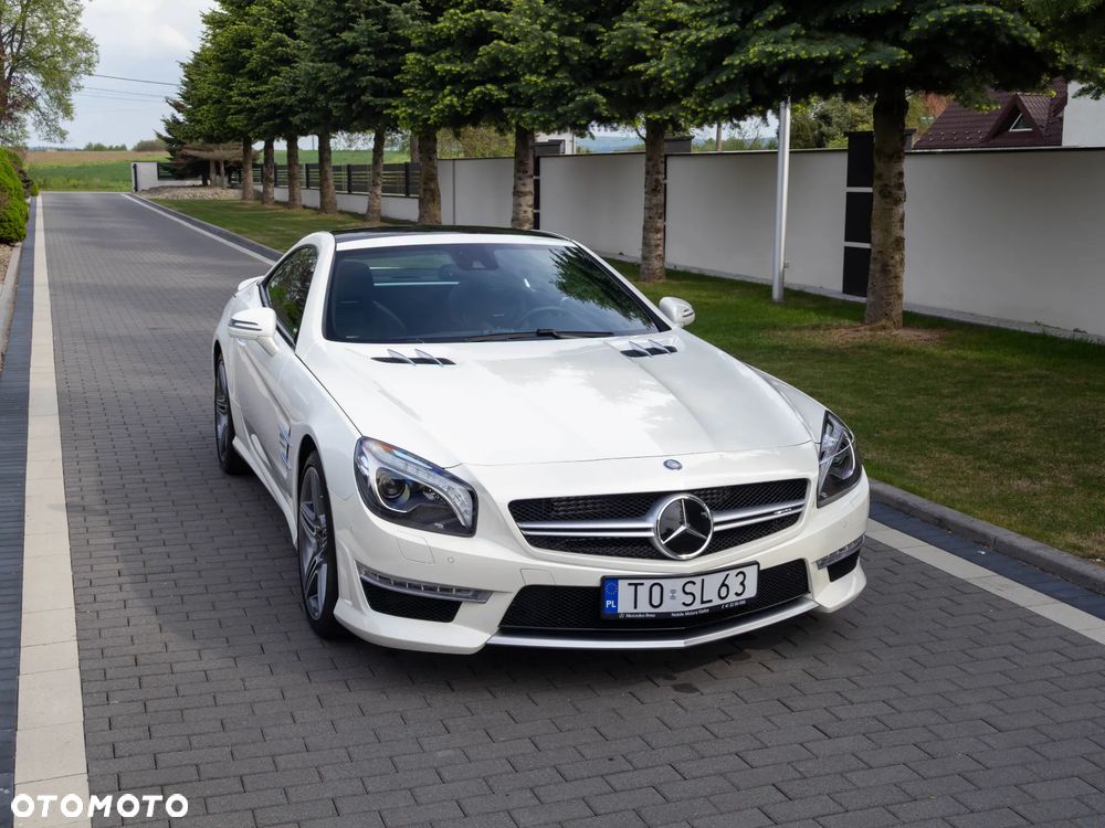 Mercedes-Benz SL 63 AMG - 3