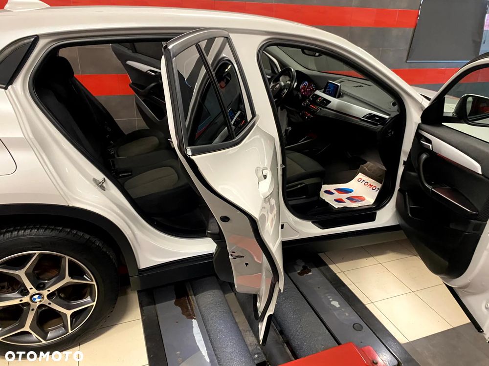 BMW X2 sDrive18d Business Edition - 19