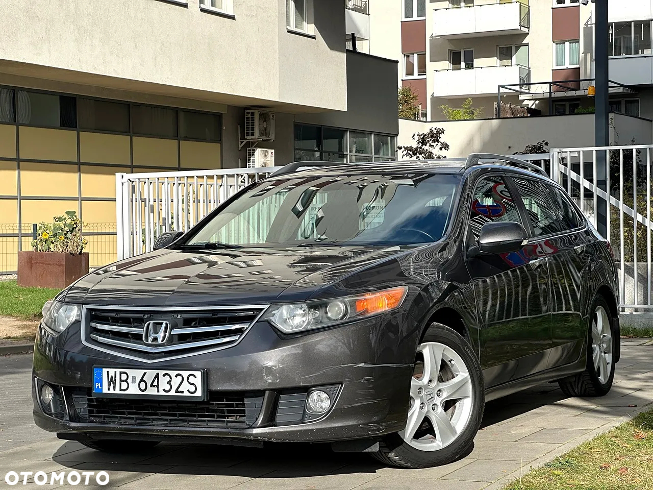 Honda Accord 2.0 Elegance - 3