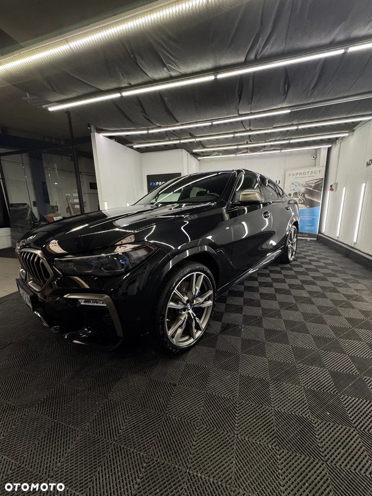 BMW X6 - 12