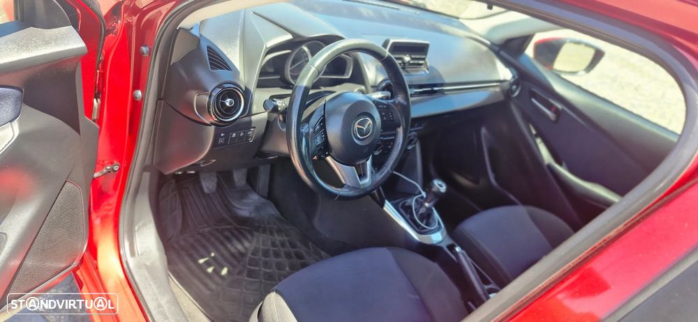 Mazda 2 1.5 Sky.Excellence - 11