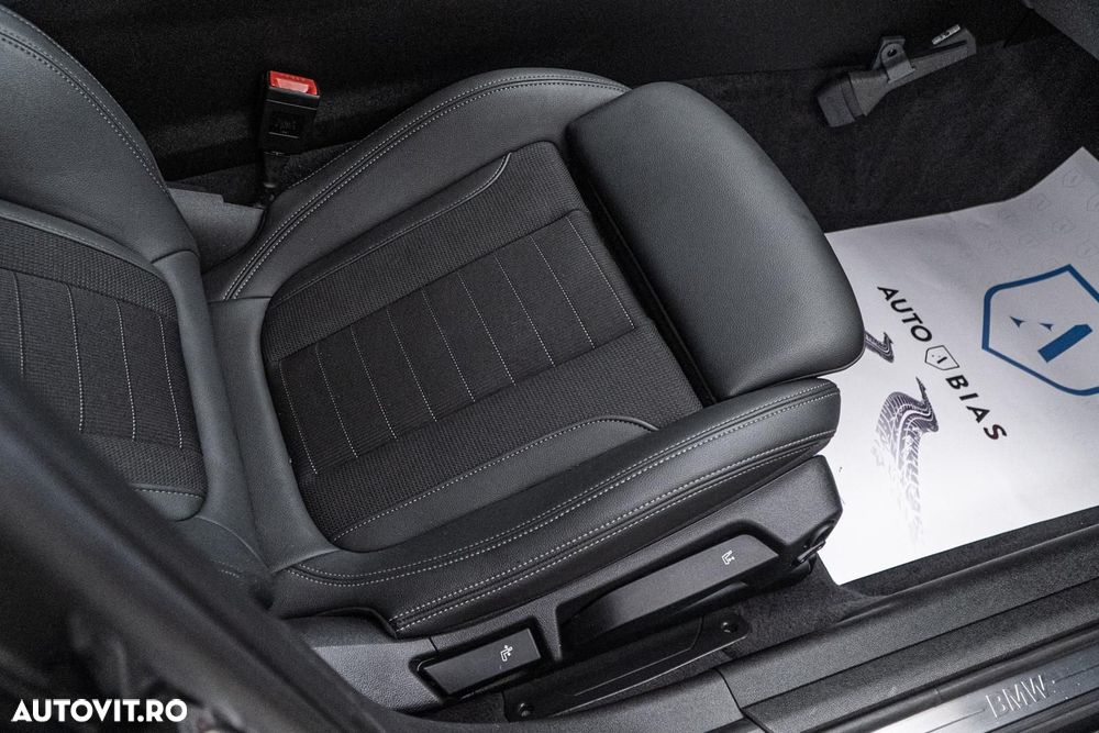 BMW Seria 3 318i Aut. Sport Line - 39