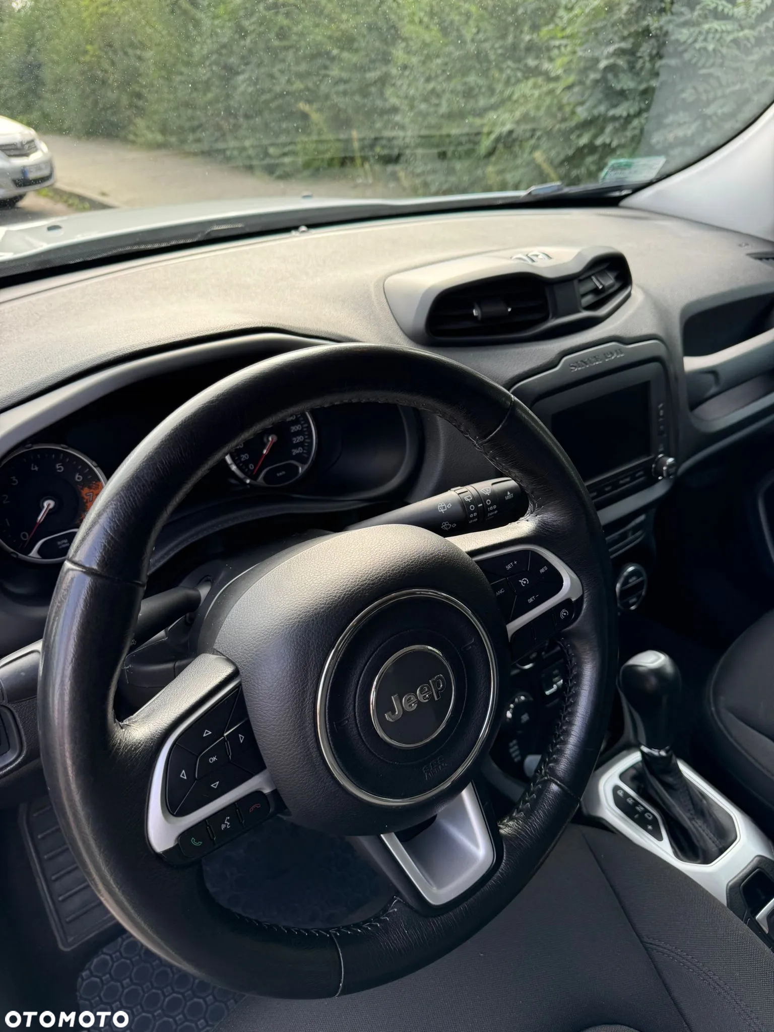 Jeep Renegade 1.4 MultiAir Limited 4WD S&S - 17