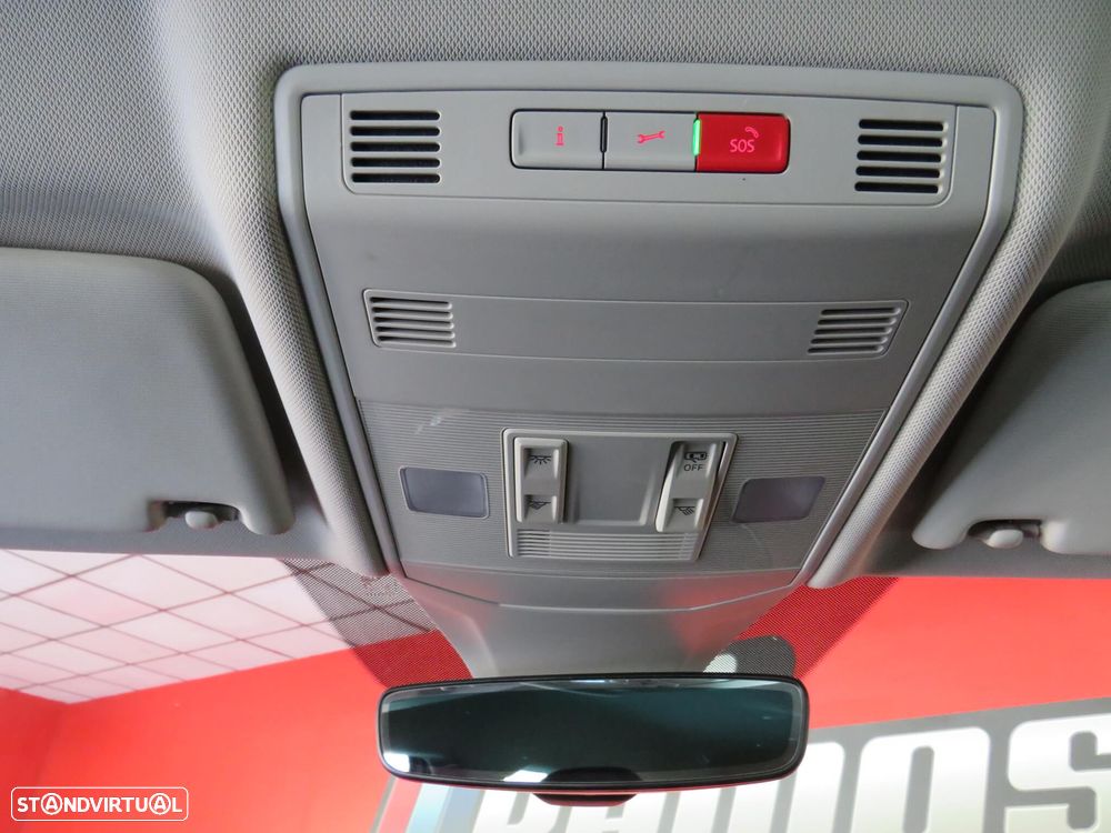 VW T-Cross 1.0 TSI Life DSG - 47