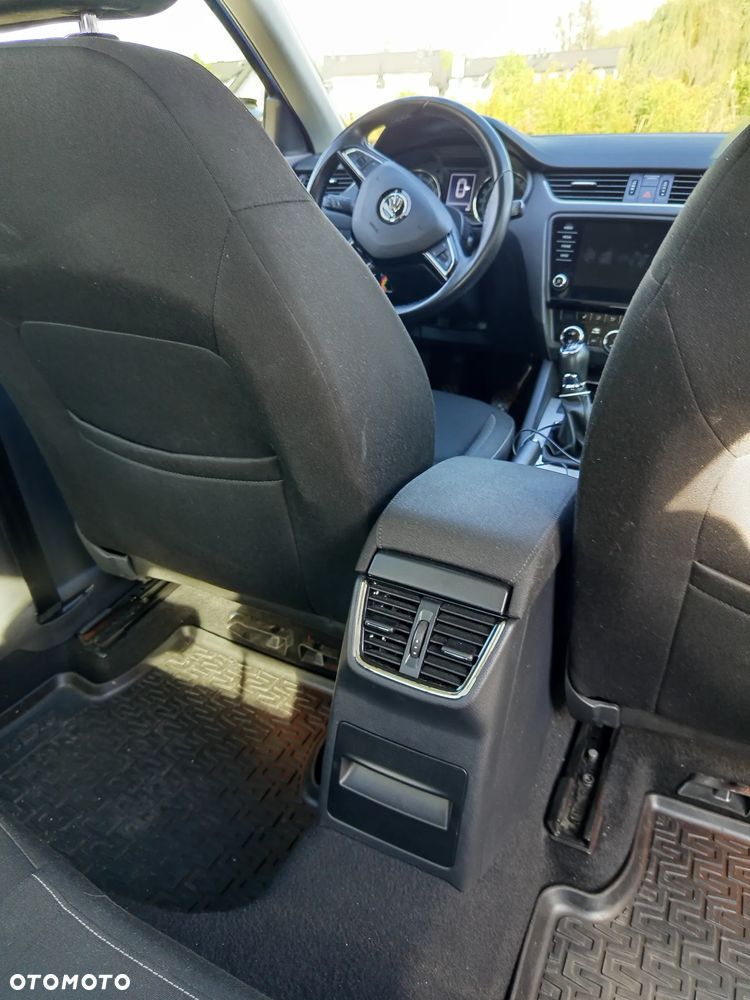 Skoda Octavia - 7