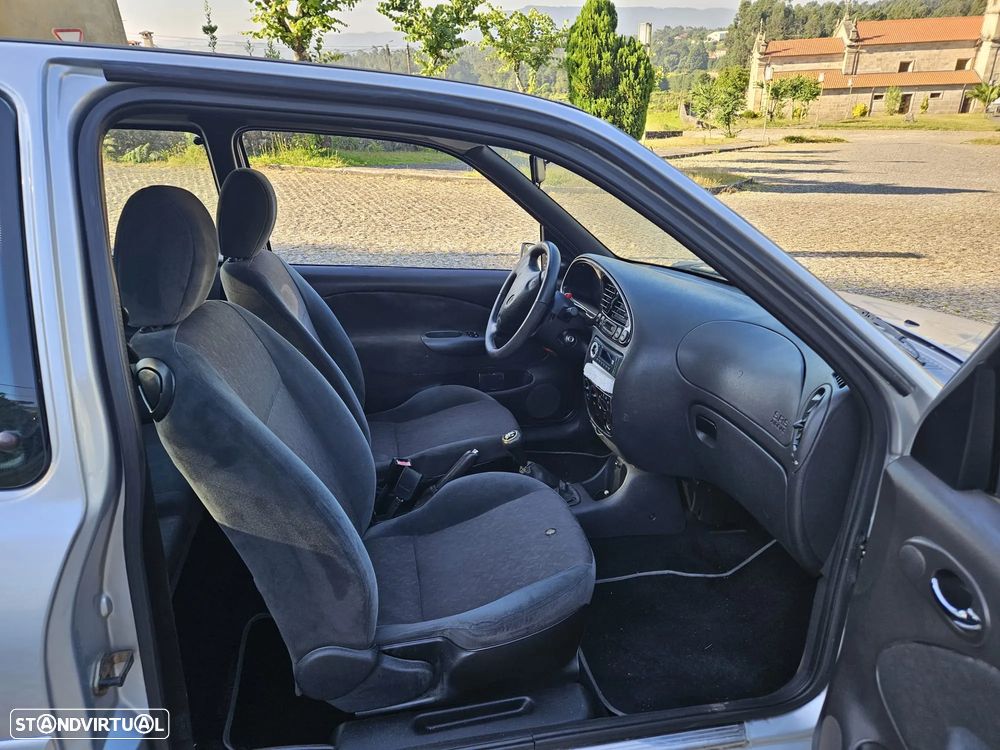 Ford Fiesta - 8