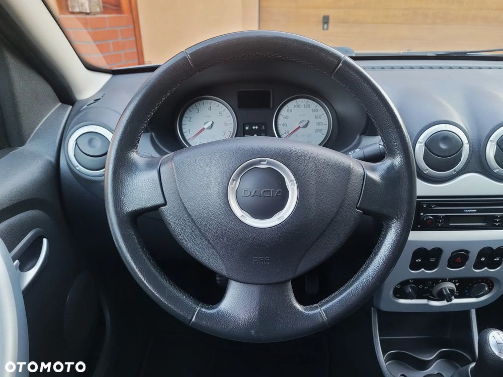 Dacia Sandero 1.6 MPI Laureate - 14