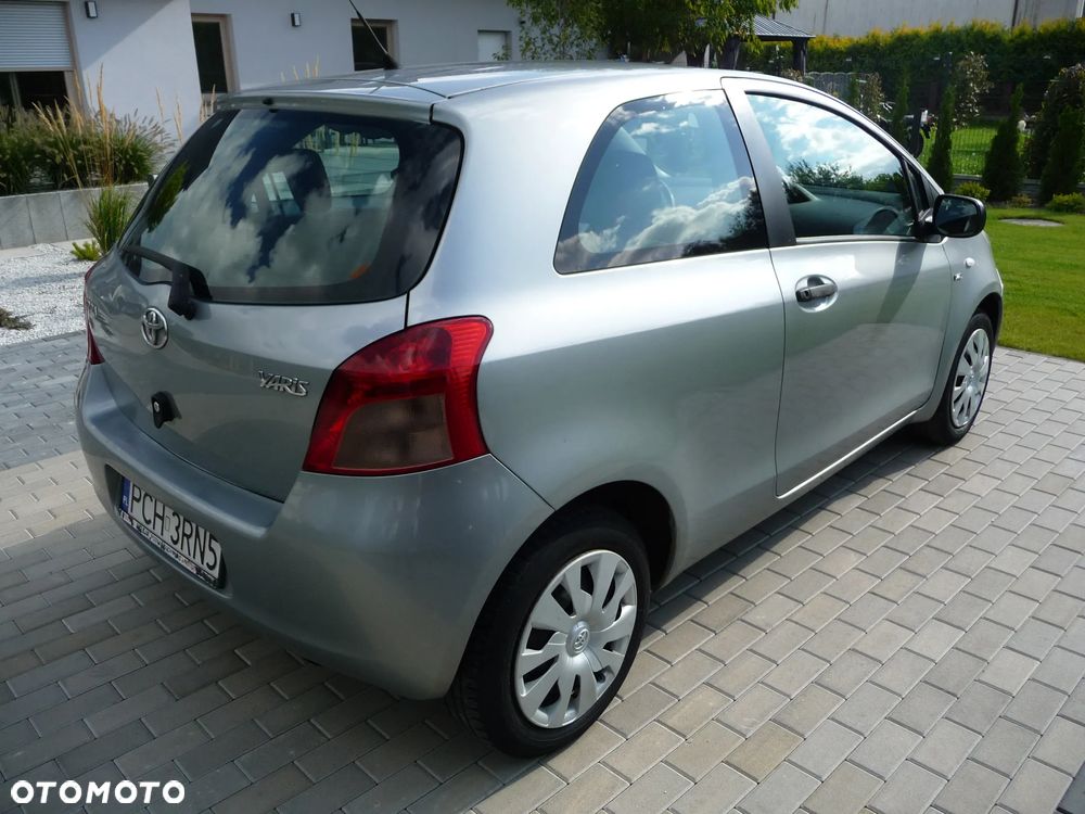 Toyota Yaris - 3