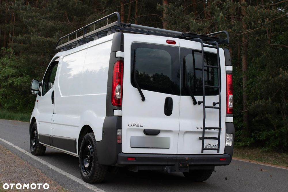 Opel Vivaro - 7