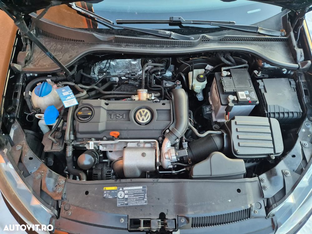 Volkswagen Golf - 16