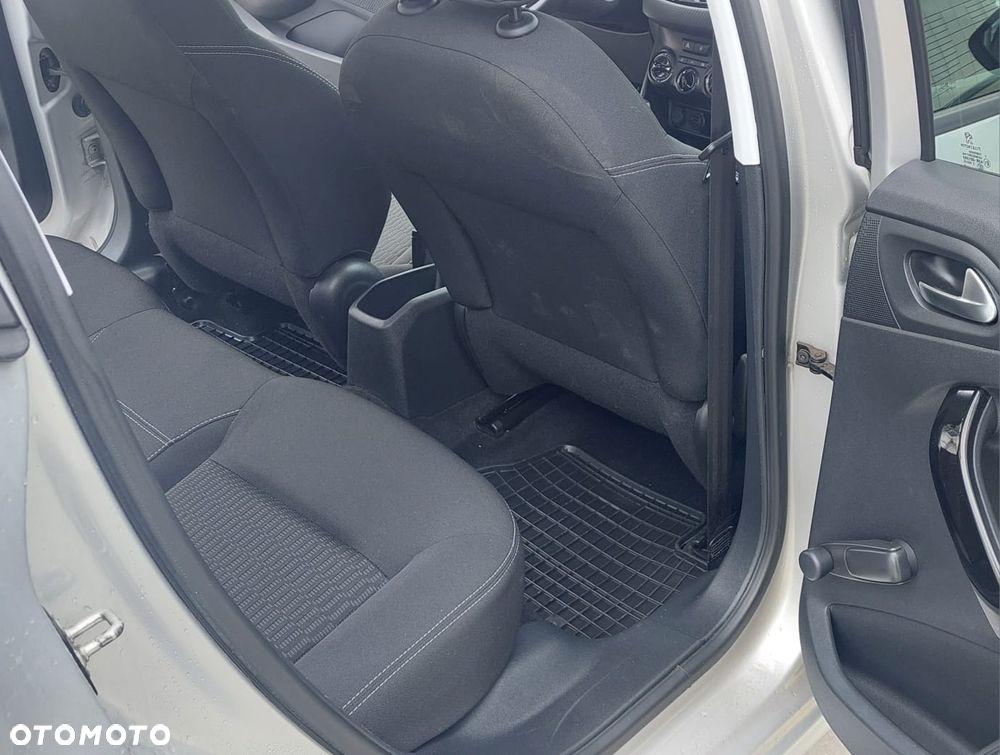 Peugeot 208 PureTech 82 Active - 13