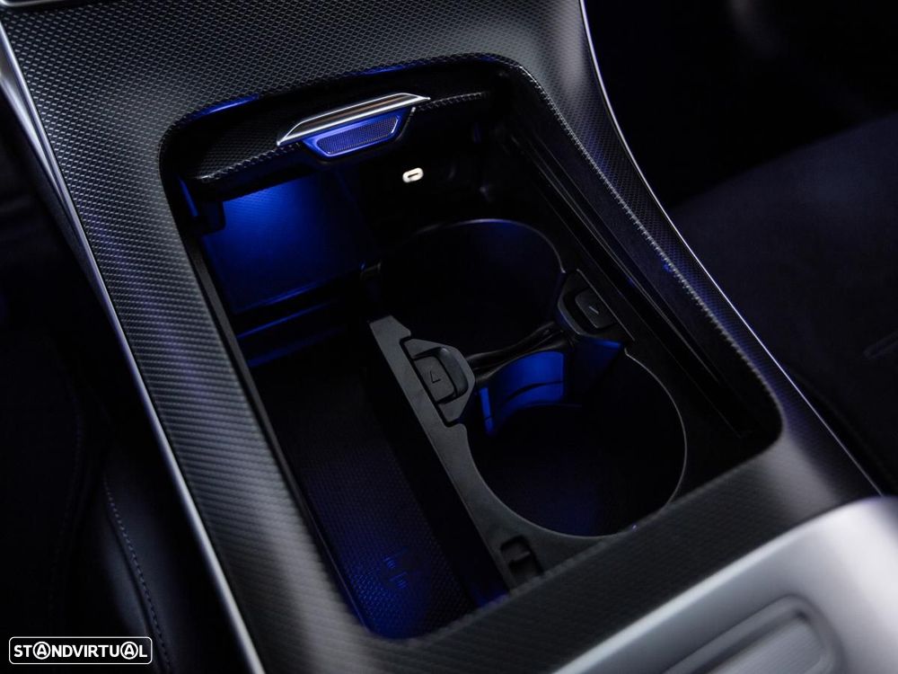Mercedes-Benz C 300 e T 9G-TRONIC AMG Line - 27