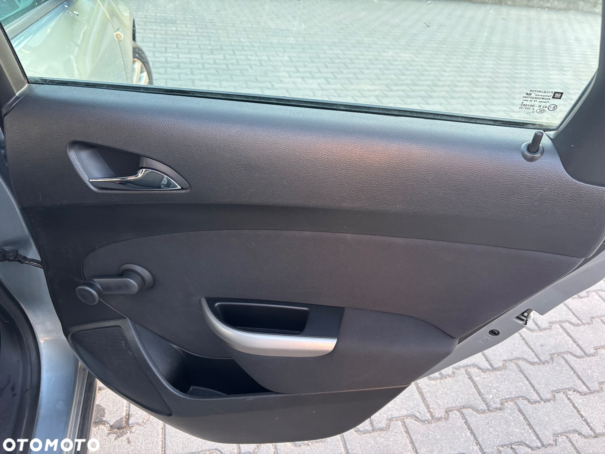 Opel Astra IV 1.6 T Sport - 7