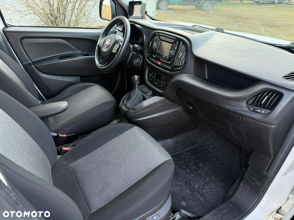 Fiat Doblo - 10