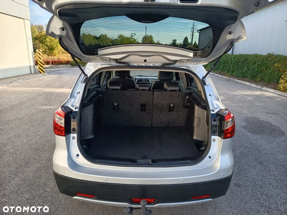 Suzuki SX4 S-Cross 1.6 VVT CVT 4x4 Comfort - 33