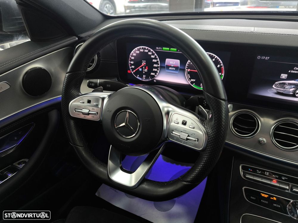 Mercedes-Benz E 300 de AMG Line - 18