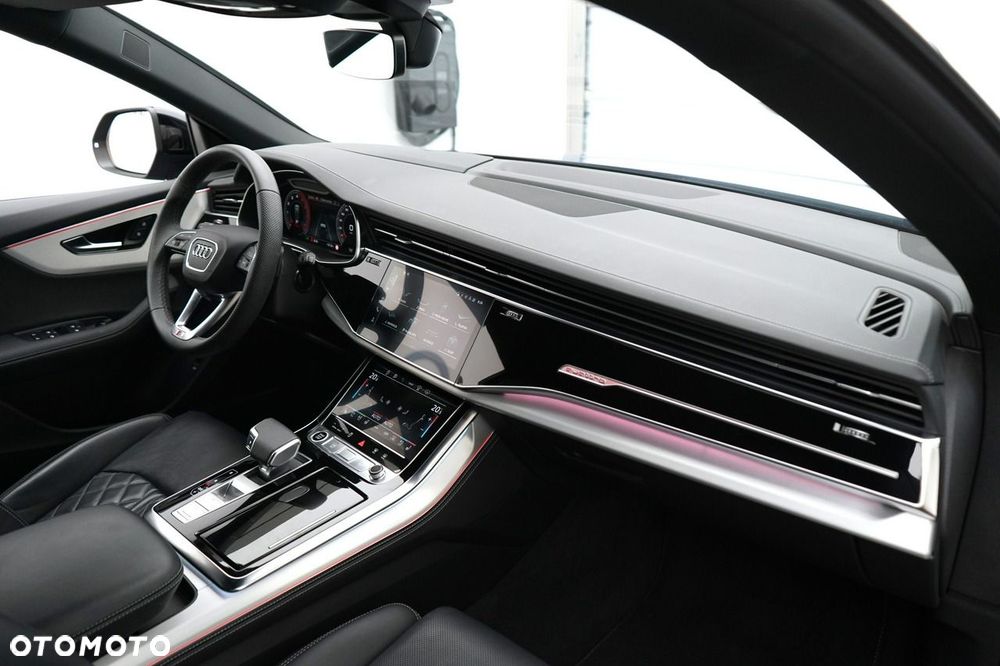 Audi Q8 - 27