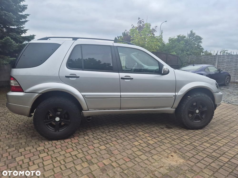 Mercedes-Benz ML 400 CDI - 8