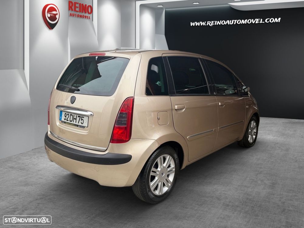 Lancia Musa 1.3 16V M-jet DFN Platino - 5