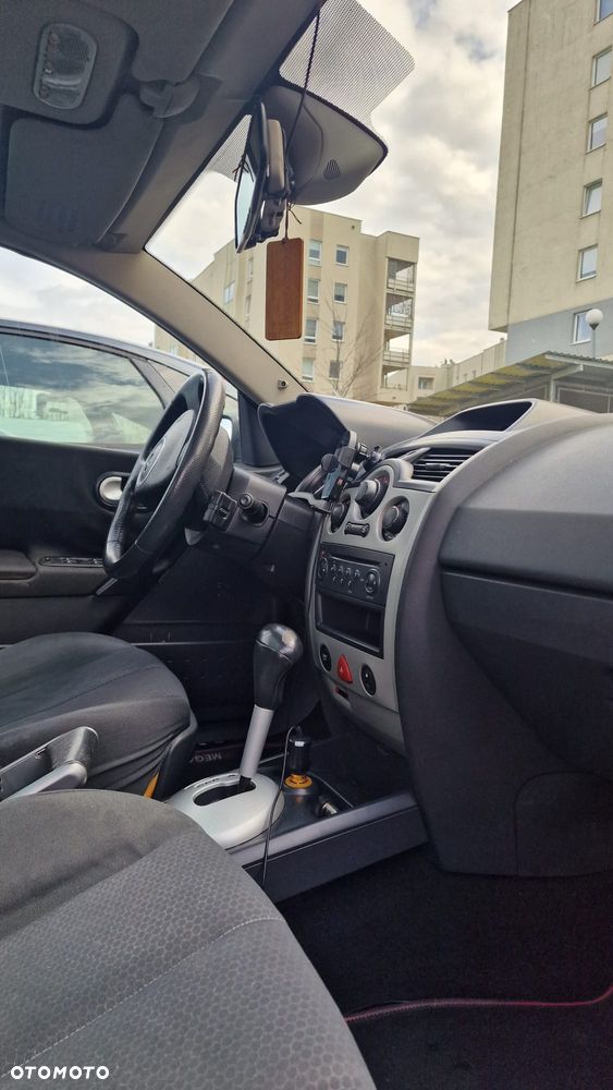 Renault Megane - 18